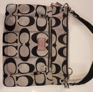 Coach poppy purse and pouch